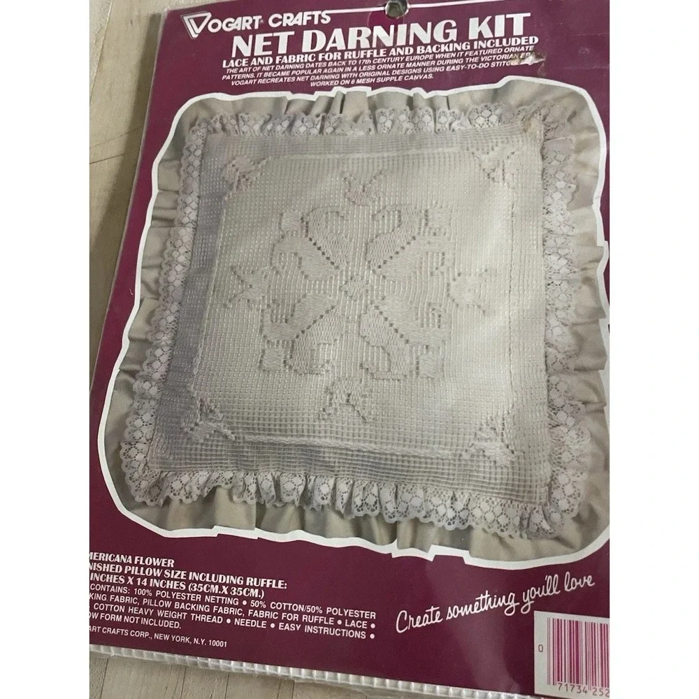 Americana Throw Pillow Darning Kit Lace and Fabric Ruffle 14